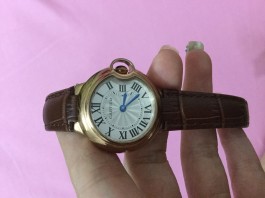 卡地亚手表怎么识别真假(怎么样保证卡地亚的手表是正品吗)
